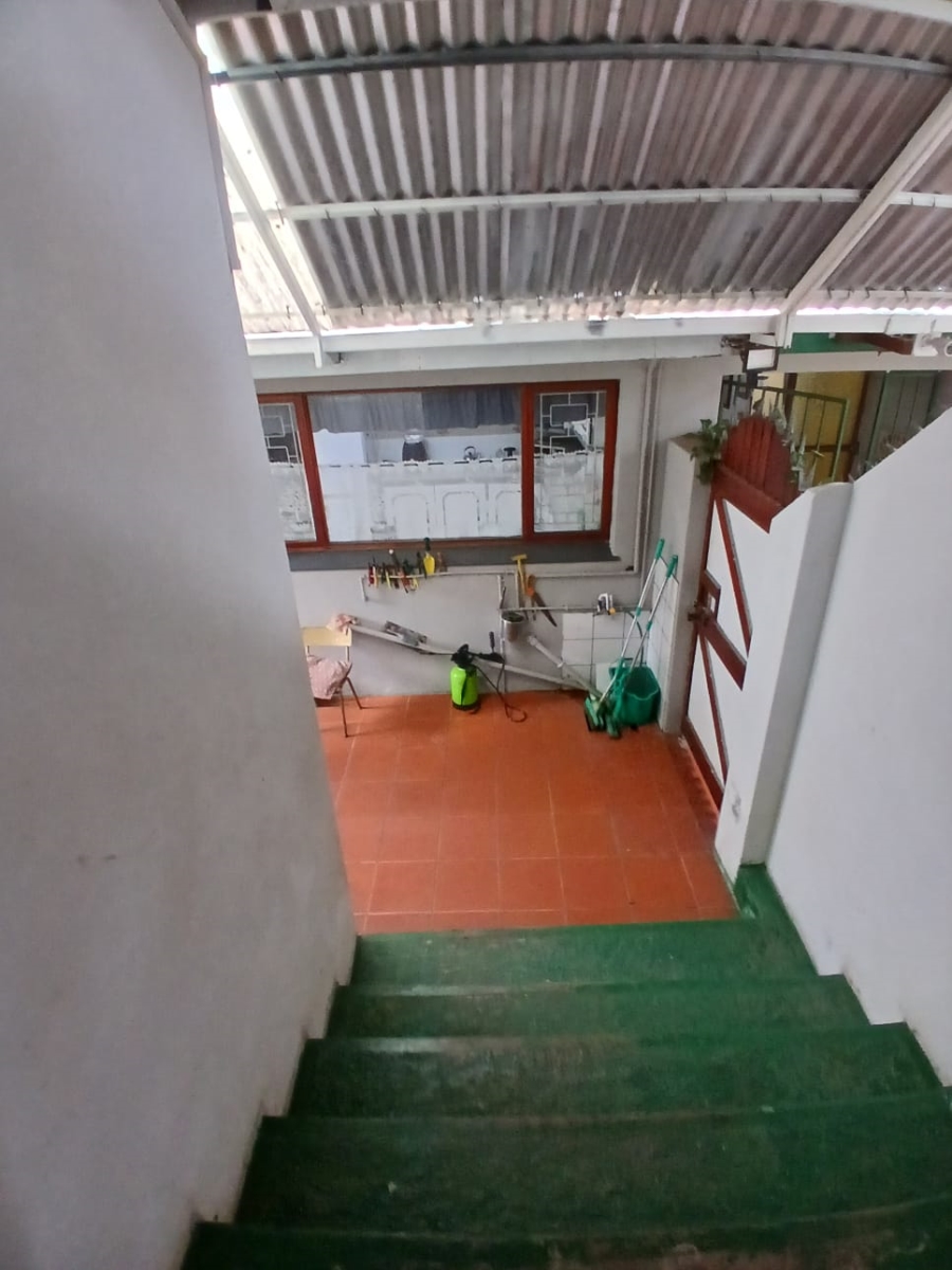 4 Bedroom Property for Sale in Amalinda Eastern Cape